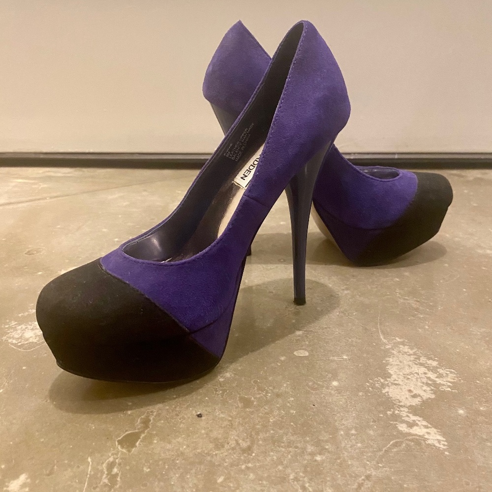 Two-Tone Steve Madden Platform Pumps